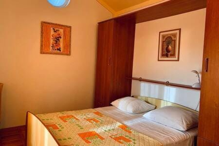 APATRMANI TUTA Kukljica Apartment in Šibenik-Knin County, Croatia