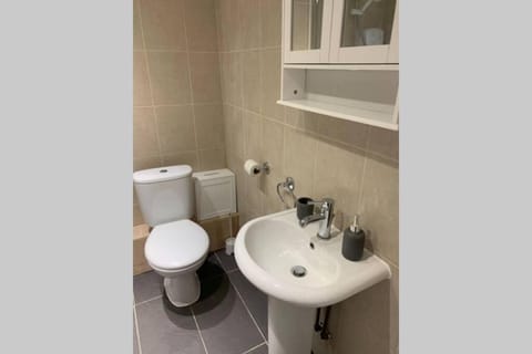 a COSY CLEAN GROUND FLOOR FLAT CLOSE TO TOWN CENTRE Apartment in Boston