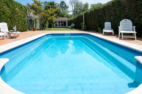 Major Beach and Lake House in O Salnés