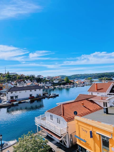 Day, Natural landscape, View (from property/room), City view, Sea view