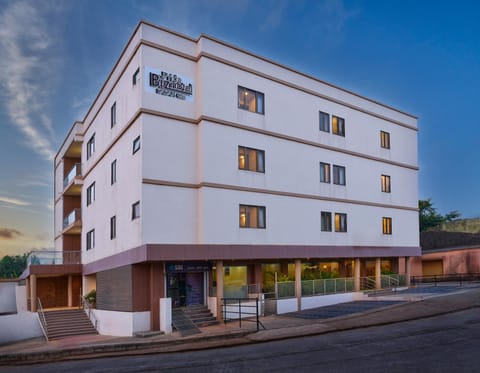 Property building, Facade/entrance