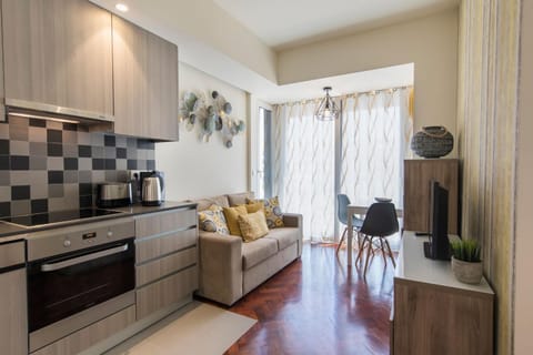Kitchen or kitchenette, Living room, Dining area