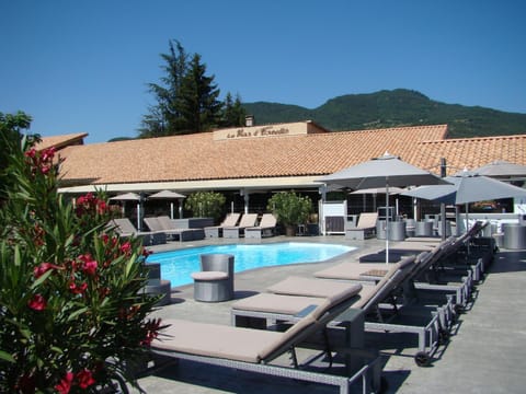 Patio, Swimming pool