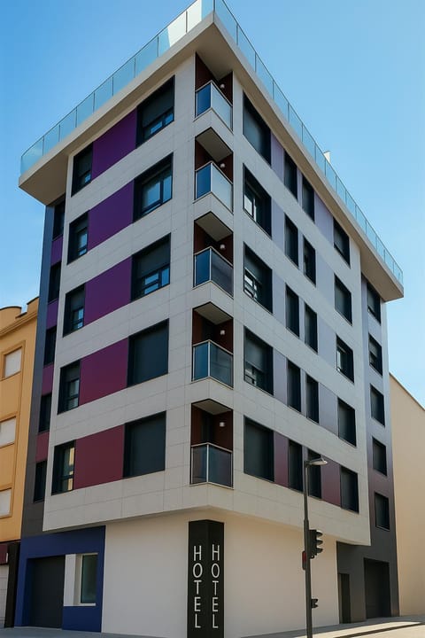 Property building, Facade/entrance, Day