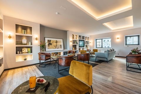 Lounge or bar