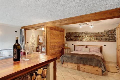 Living room, Bedroom
