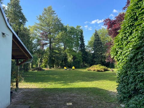 PB Urban Garden Stay with secured Parking Bed and Breakfast in Vojvodina