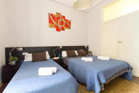 Bed, Bedroom, Family