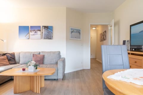 Haus Roland, Wohnung 19 Apartment in Zinnowitz