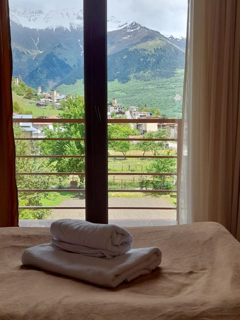 Property building, Bedroom, Mountain view