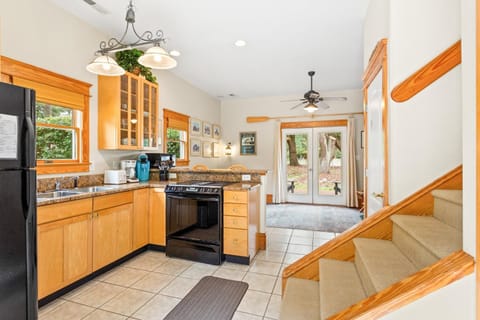 IC1 - Little Lifeboat House House in Manteo