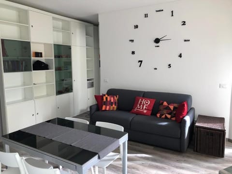 Wally's House Apartment in Sanremo