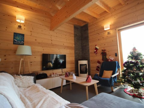 Chalet neuf pour 12 à Chamrousse, accès pistes proche - FR-1-340-211 Chalet in Provence-Alpes-Côte d'Azur