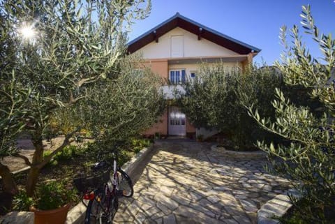 Property building, Patio