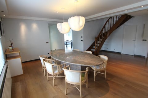 NUVOLA VILLA House in Zottegem