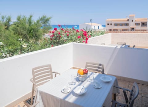 Patio, Off site, View (from property/room), Balcony/Terrace, On site, Sea view, Street view