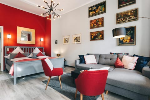 Bed, Living room, Bedroom