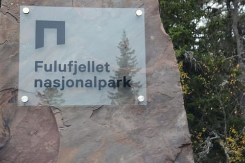 Nearby landmark, Natural landscape