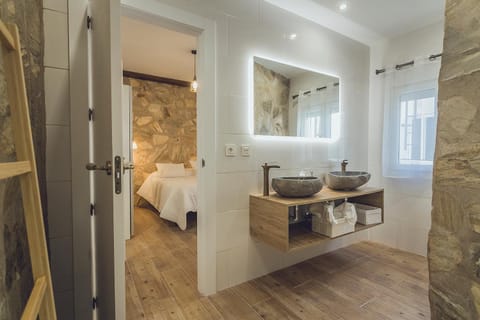 Bathroom, Public Bath
