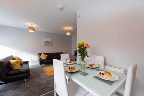 PREMIER - Wishaw En-Suite Apartment Apartment in Motherwell