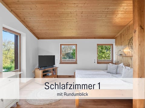 View (from property/room), View (from property/room), Bedroom