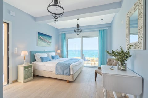 Photo of the whole room, Seating area, Sea view