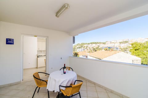 Cozy apartment in Dubrovnik 36 m² sea and garden view Apartment in Dubrovnik