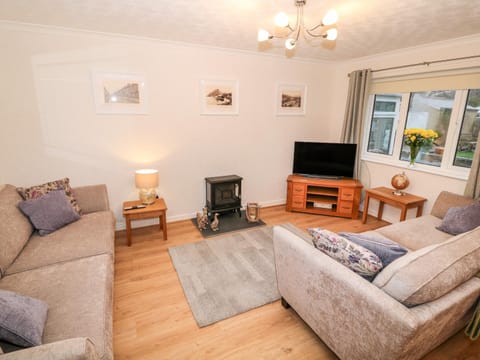 4 Ty Rhosyn House in Wales