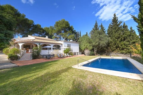 Solarium, Swimming pool