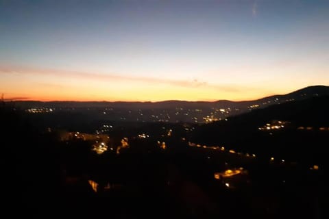 Appartement spacieux et chaleureux à Grasse Apartment in Grasse