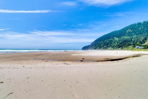 Hallie Hideaway (MCA #329) House in Manzanita