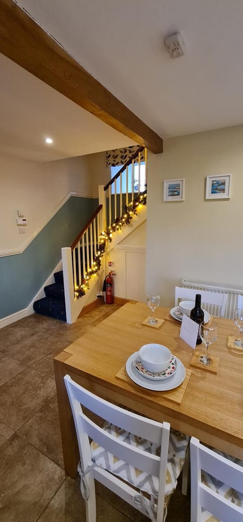 Bennar Isa Cottages Dyffryn Ardudwy House in Wales