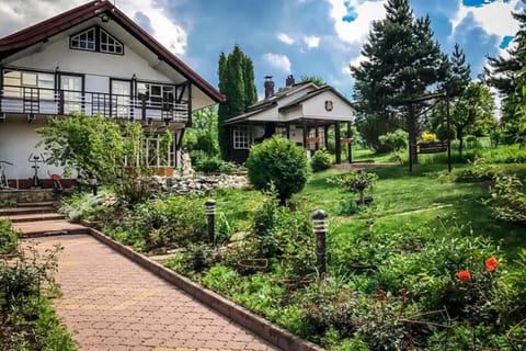 Property building, Garden