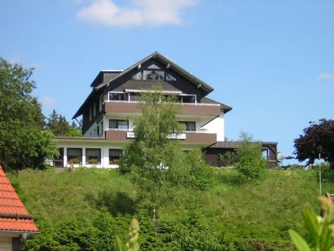 Property building, Facade/entrance, Spring, Day, Summer, Garden, View (from property/room), Balcony/Terrace, Other, Other, On site, Garden view, Garden view, Mountain view, Mountain view, Seasons