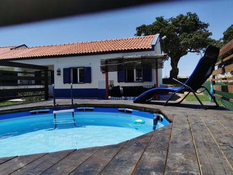 Property building, Off site, Balcony/Terrace, Swimming pool