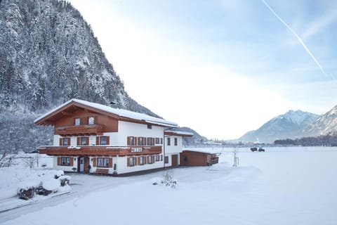 Property building, Winter