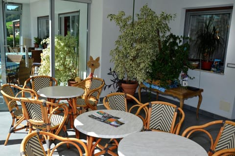 Patio, Day, Library, Balcony/Terrace