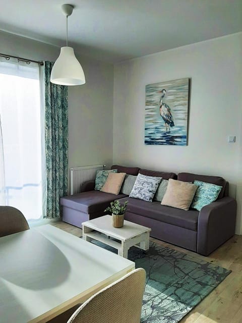 Living room, Lake view