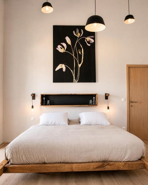 Bed, Bedroom