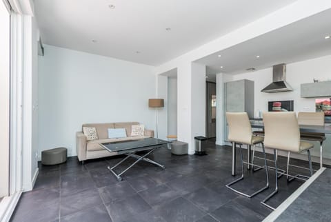 Moneghetti Apartment in Monaco