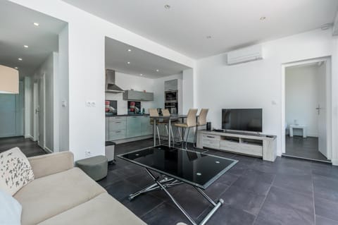 Moneghetti Apartment in Monaco