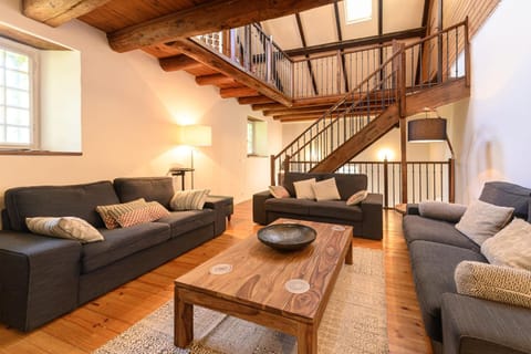 Le Moulin de Dingy - House with 6 bedrooms & swimmingpool 20 mn from Annecy House in Haute-Savoie