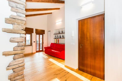 Appartamento sulla piazzetta centrale Apartment in Sauze d'Oulx