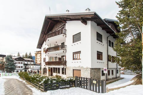 Appartamento sulla piazzetta centrale Apartment in Sauze d'Oulx