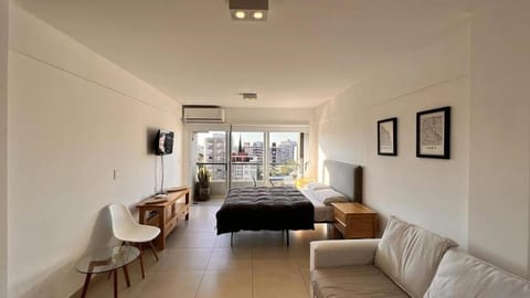 Seating area, Bedroom, air conditioner