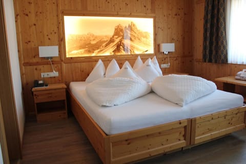 Hotel Ronce Hotel in Ortisei