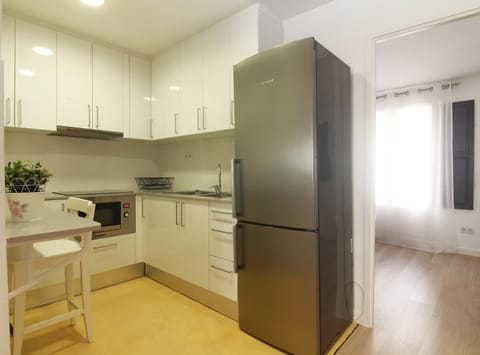 MIQUEL ANGEL - Apartments & one with private terrace Apartment in L'Hospitalet de Llobregat