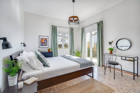 Sea City and Mountain View Apartment Apartment in Chania