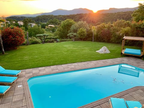 Property building, Pool view, Swimming pool, Swimming pool