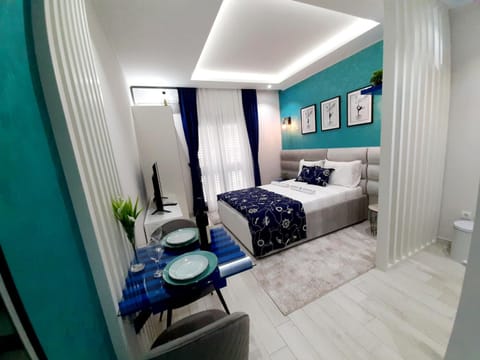 Living room, Photo of the whole room, Bedroom